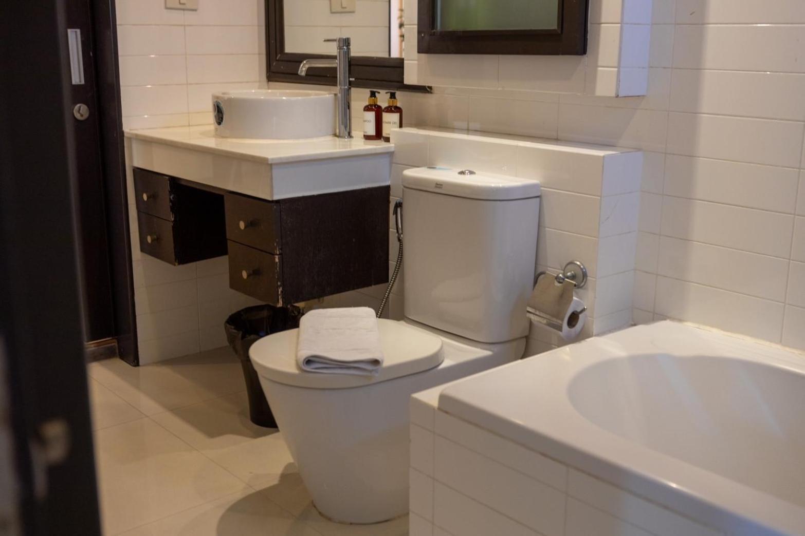 P Villa Lamoon Thonglor Bangkok Kültér fotó
