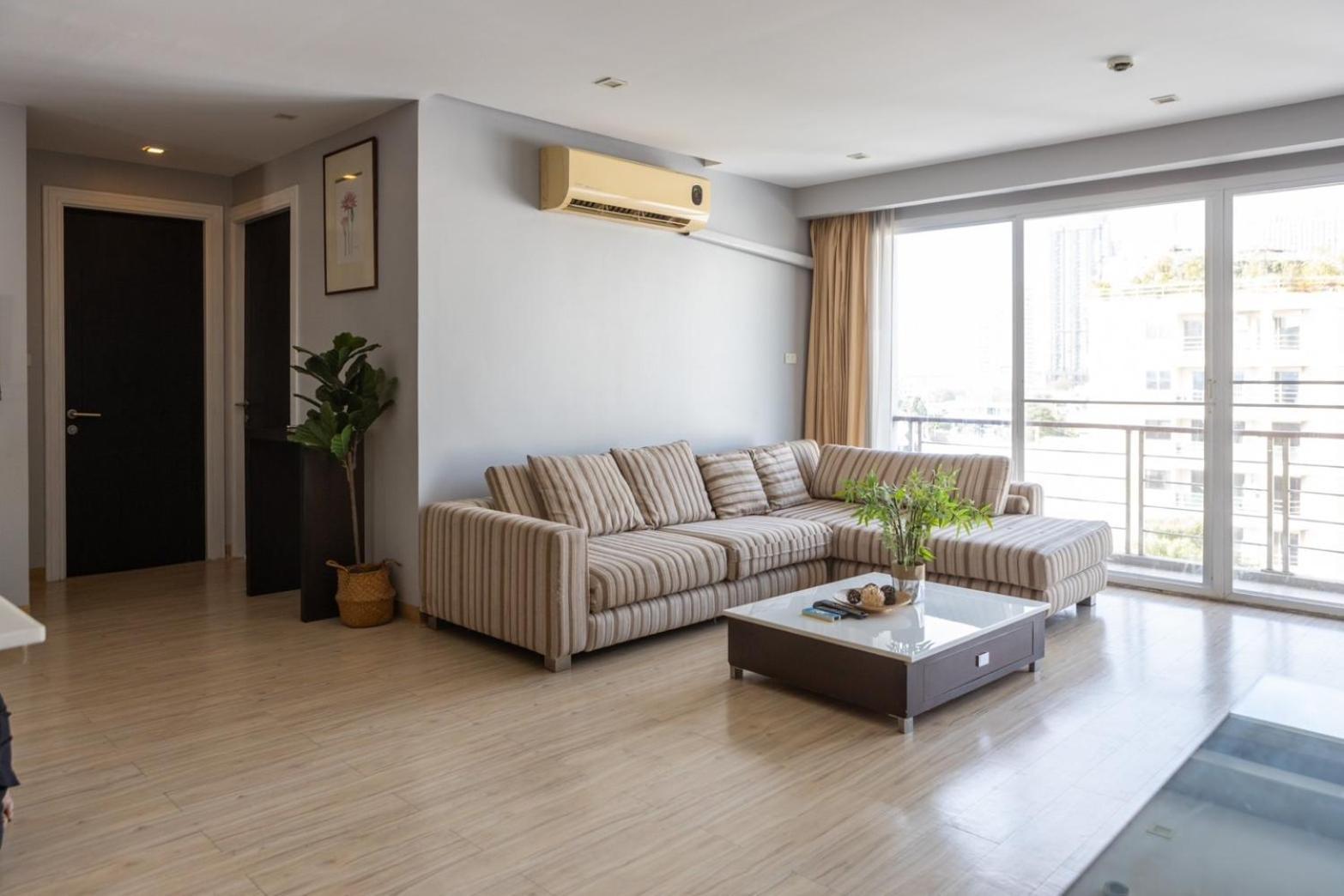 P Villa Lamoon Thonglor Bangkok Kültér fotó